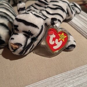 Ty Beanie Babies White Tiger “Blizzard”, Blue Eyes, 1996 w/ PVC Pellets